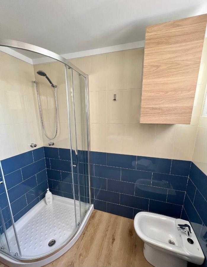Apartamentos Prestige Suites Malaga II Екстериор снимка