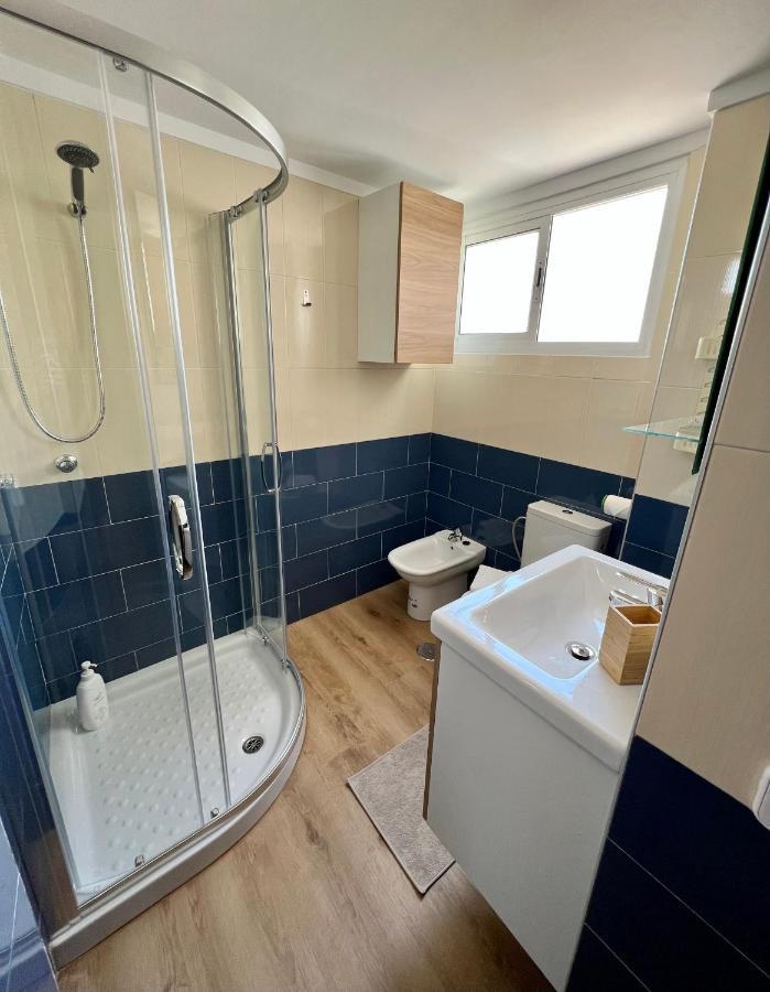 Apartamentos Prestige Suites Malaga II Екстериор снимка